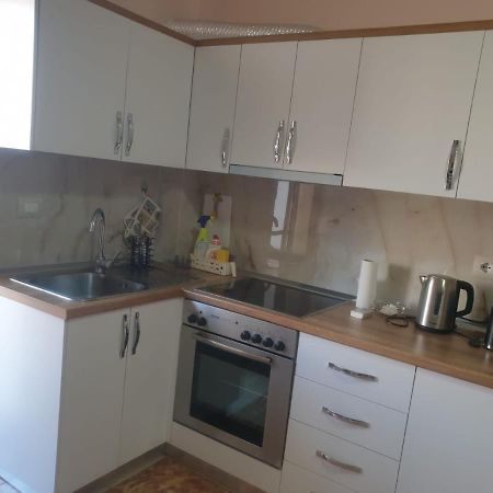 Jozi Kaiser Apartment 4 Durres Exterior photo